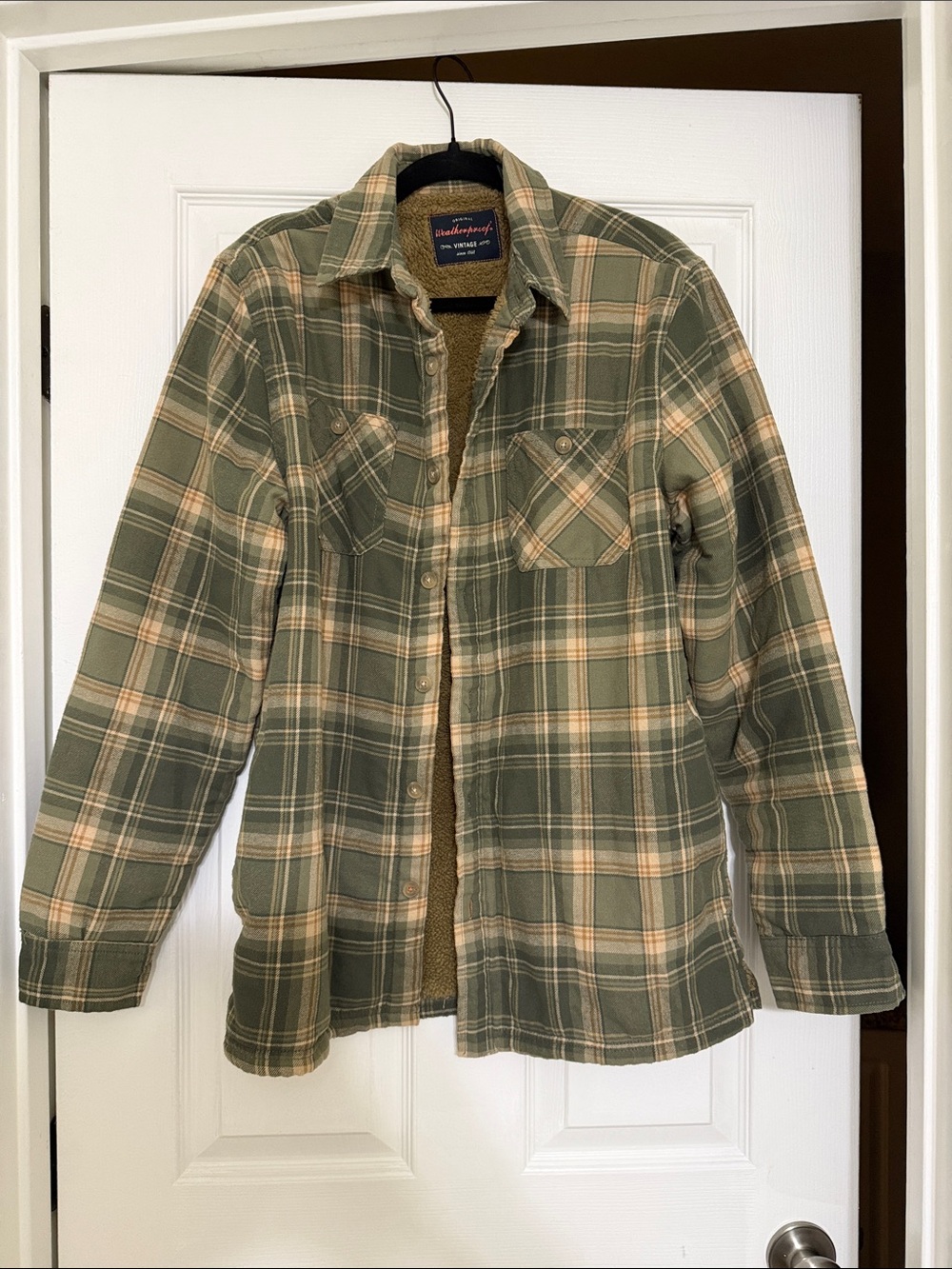 Men’s Olive and Cream Plaid Sherpa-Lined “Shacket”
